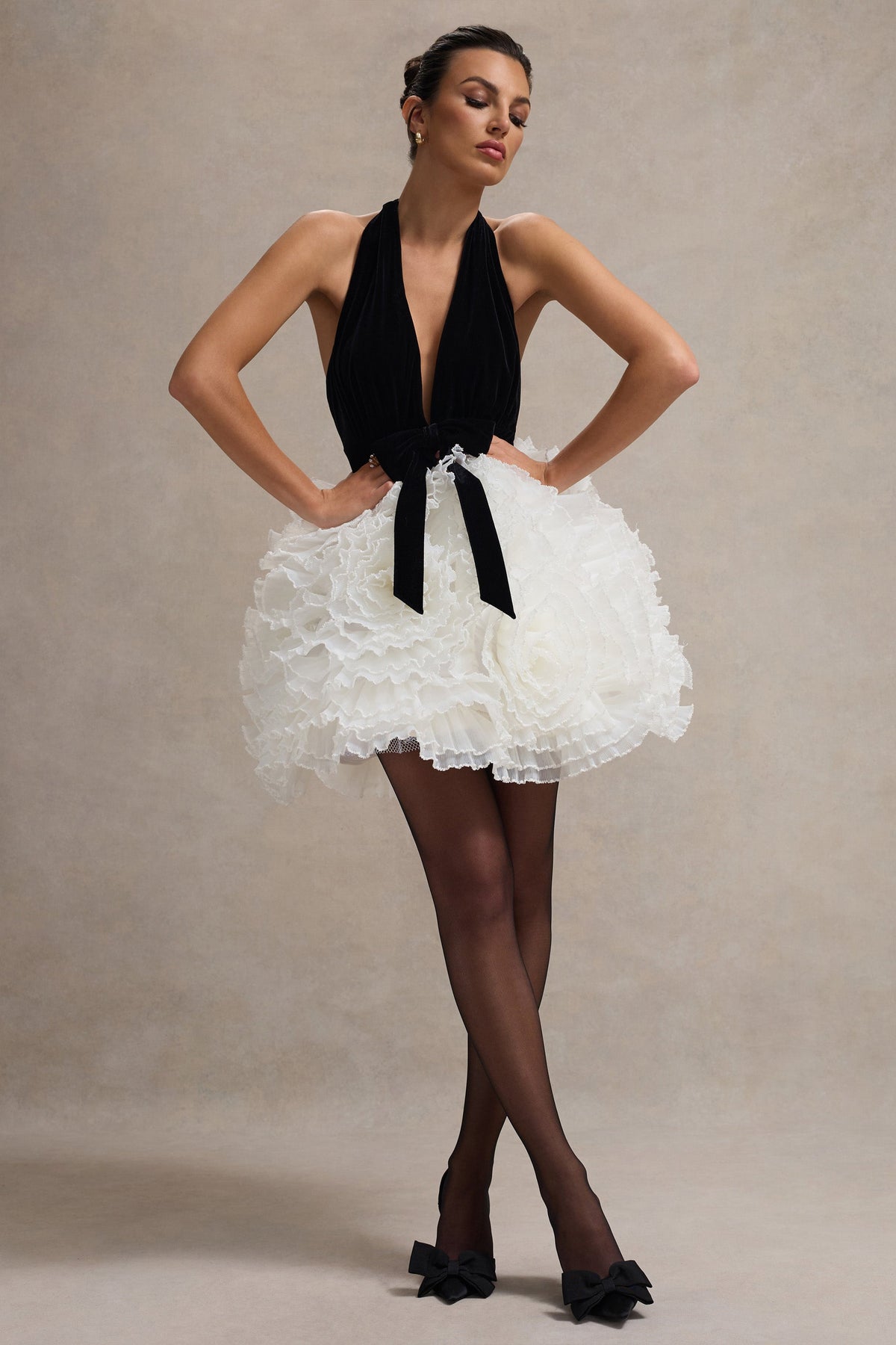 Meringue | Black Velvet Plunge-Neck Mini Dress With Tulle Skirt