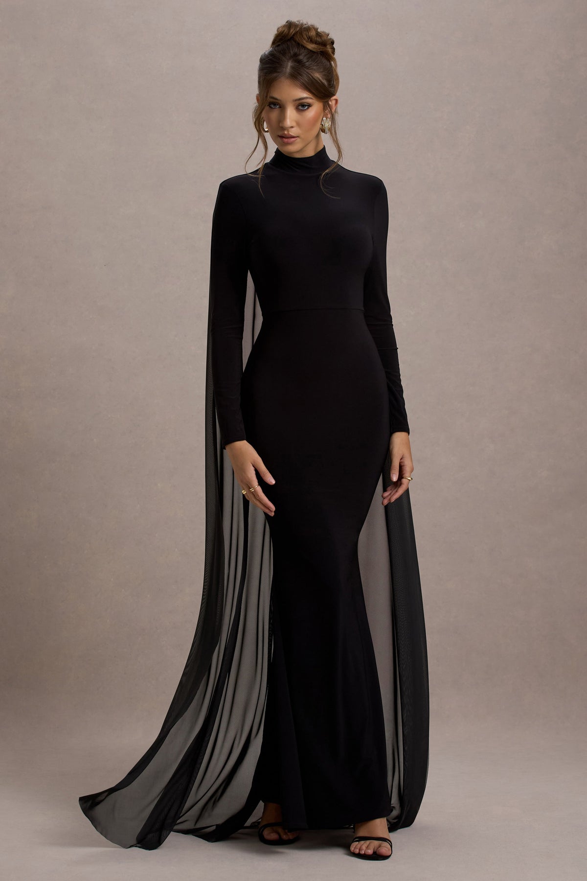 La Nuit | Black High-Neck Long-Sleeve Maxi Dress With Cape