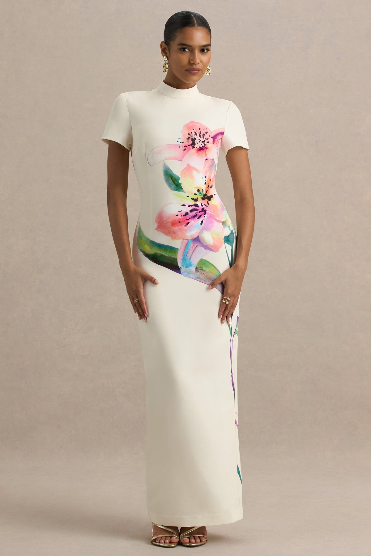 Hessie | White Lily Print High-Neck Maxi Dress