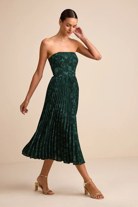 Perfectly Stunning Emerald Jacquard Strapless Midi Dress